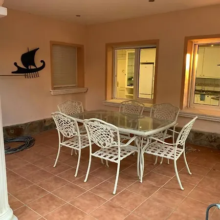 Leo Con Vistas Al Mar Y Piscina Privada Villa *